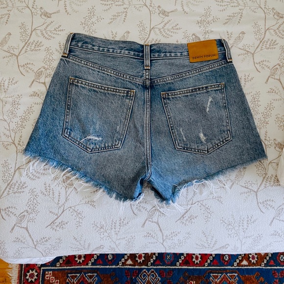 Denim Forum (Aritzia) Ex-boyfriend shorts - Picture 3 of 3